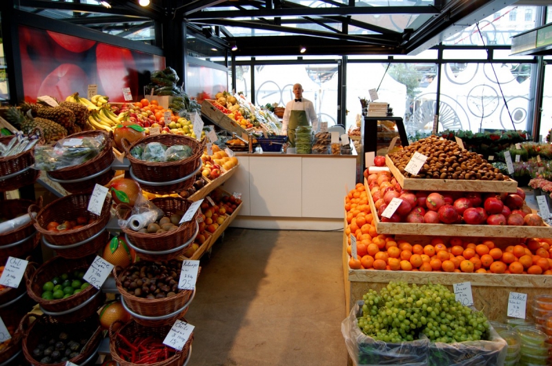 vitrine-LA TRINITE-min_fruits_shop_market_food_fresh_shopping_vegetable_organic-1152059